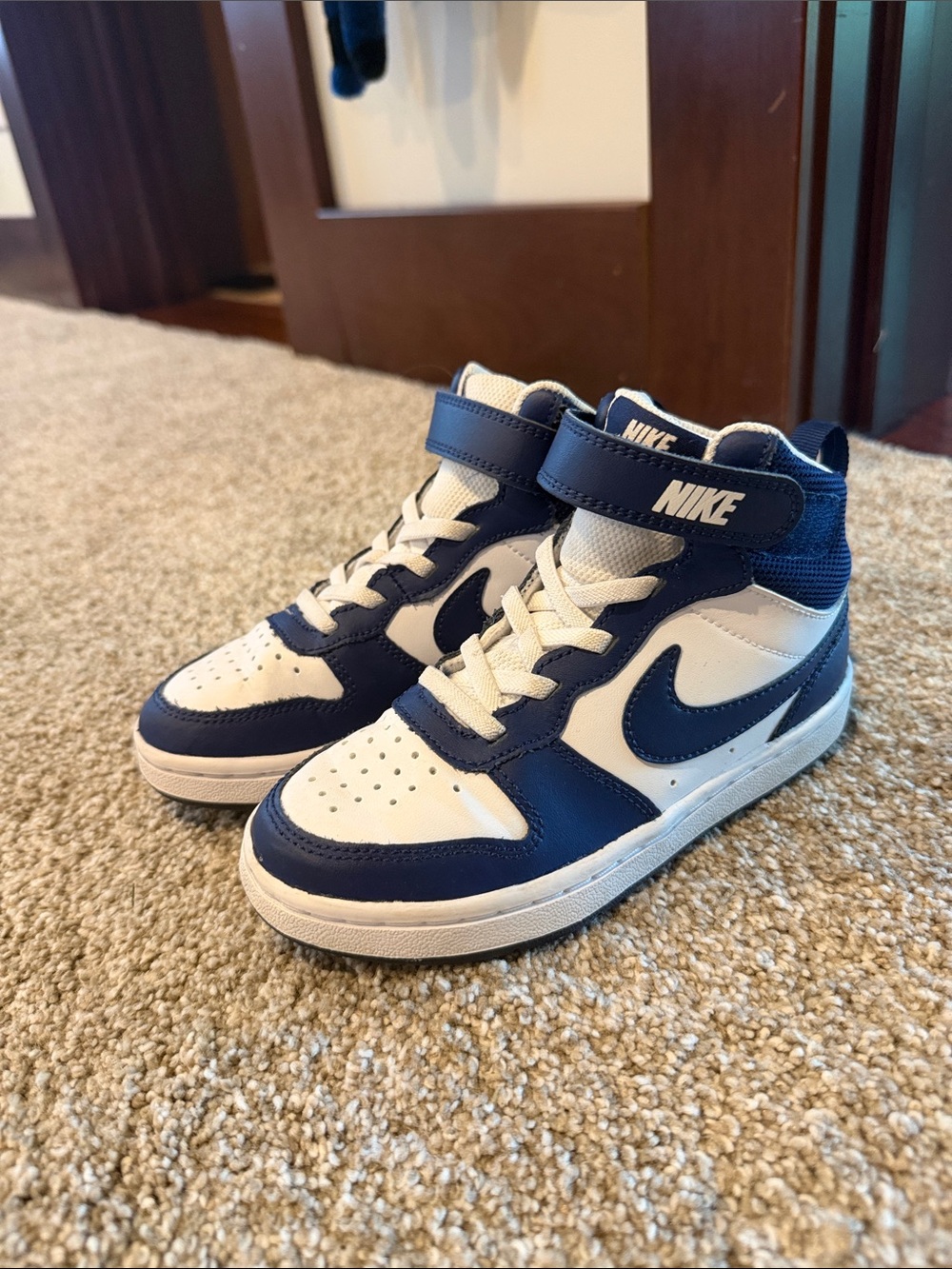 Nike Kids High-Top Sneakers in Navy and White